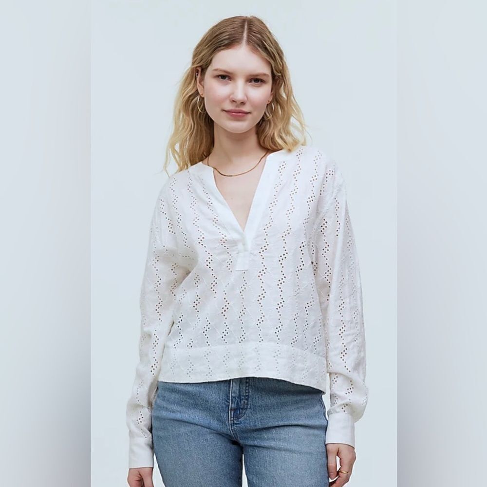 Madewell Long-Sleeve Popover Top in Eyelet